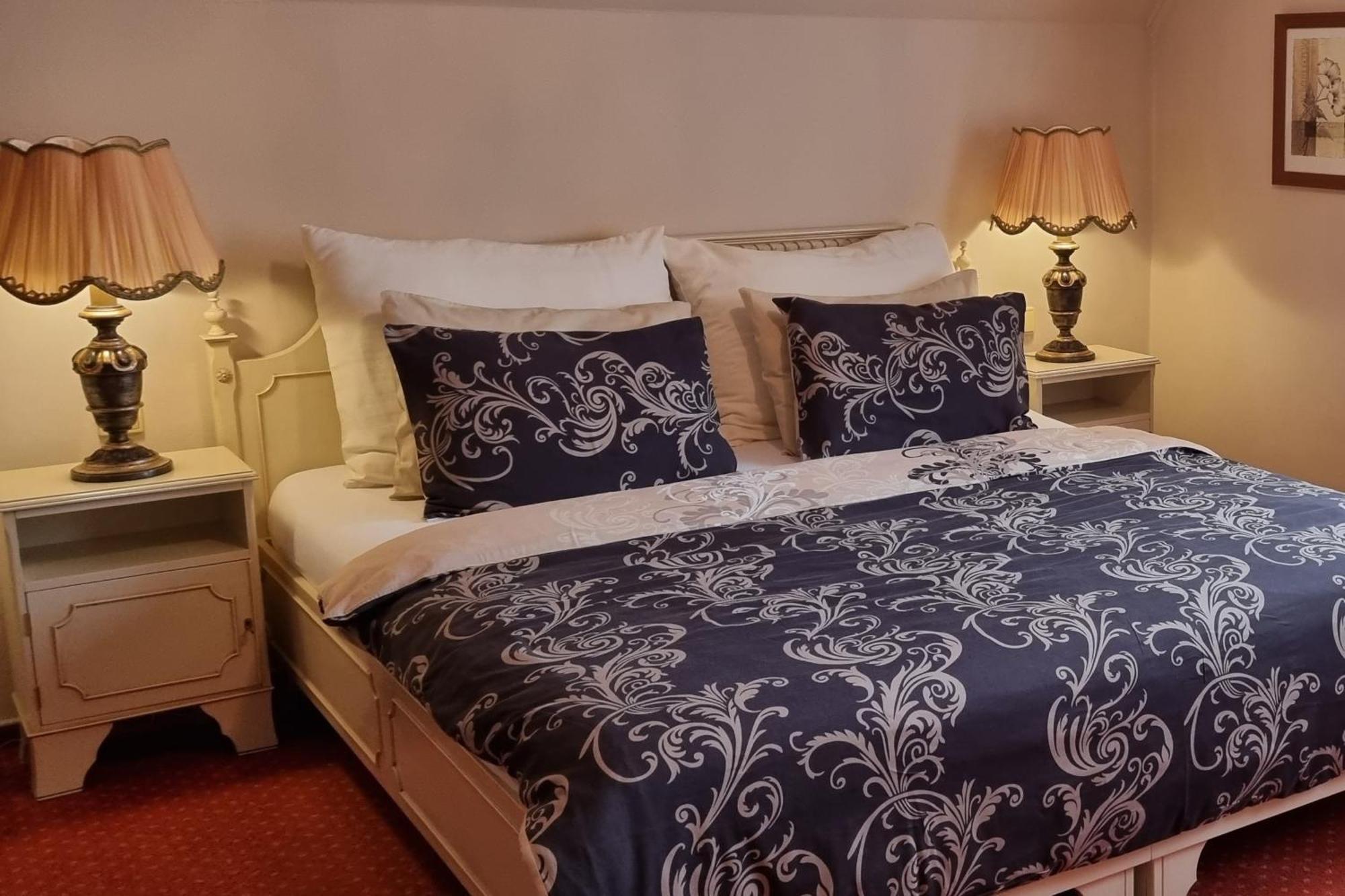 Wellness Hotel Zlatá Lípa Decin Camera foto